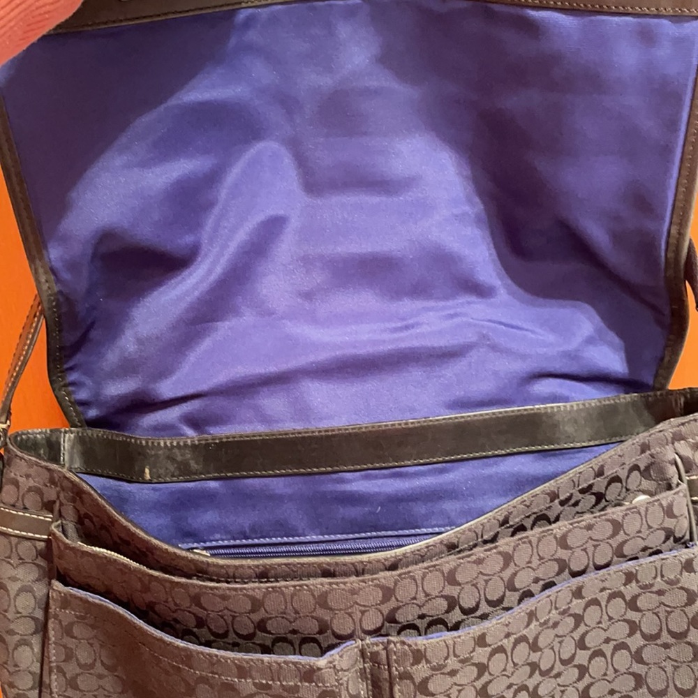 Coach signature fabric messenger bag - Picture 4 of 6